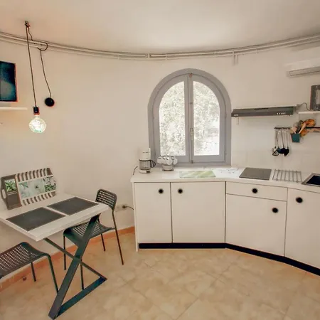 Amelie - With Private Swimming Pool In Villa *