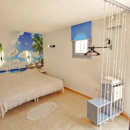 Amelie - With Private Swimming Pool In